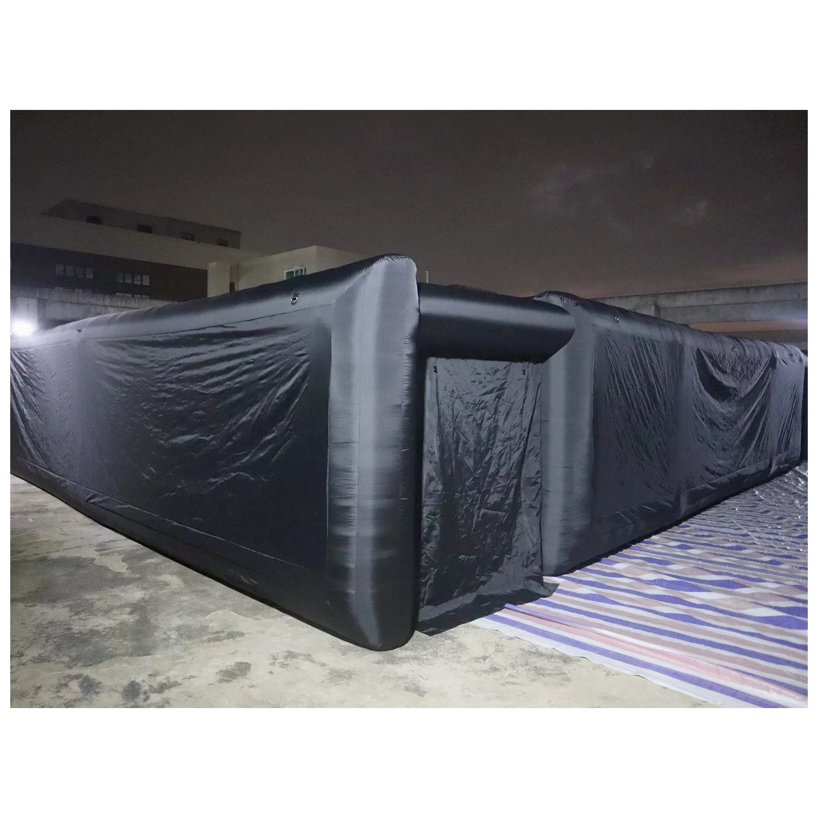 大型無地ブラックインフレータブル迷路 12×12m 39×3 - Party Games Kids のレビューと価格