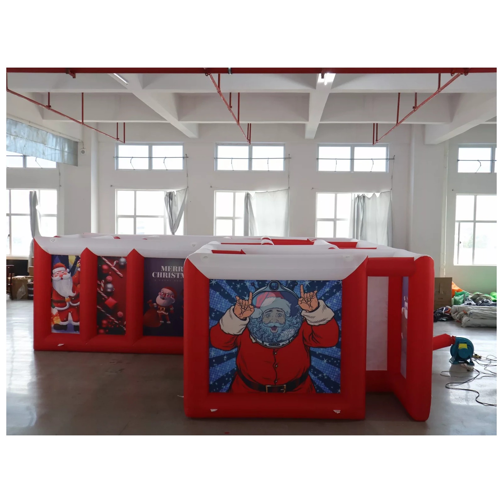 大型赤白平屋根インフレータブル迷路 3×6m 10×20フィ - Party Games Kids のレビューと価格